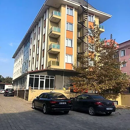 Altin Lale Hotel 2*