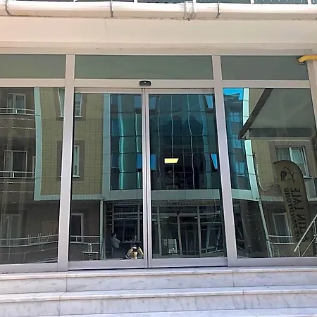 Hotel Altin Lale